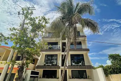 Image de Gaia ~ One Bedroom Condo w/Pool. New Build✨