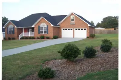 Image de Beautiful Home Near Shaw Afb