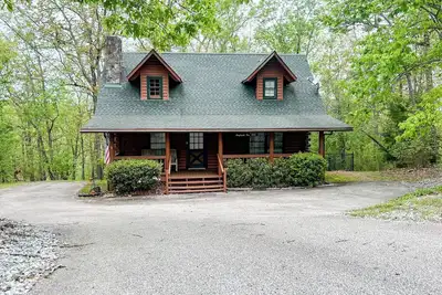 Image de Visit Shepherd's Den for Memorial Day - Fiber Wifi - Close to Callaway Gardens
