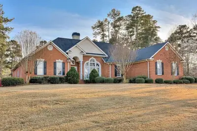 Image de Spacious 5-Bedroom Ranch Home for Augusta Masters Rental