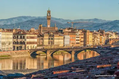 Image de Unparalleled location just inside the ancient city walls.