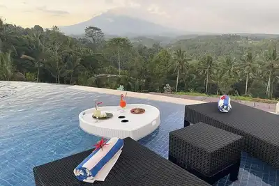 Image de Kts - Kubu Tepi Sawah