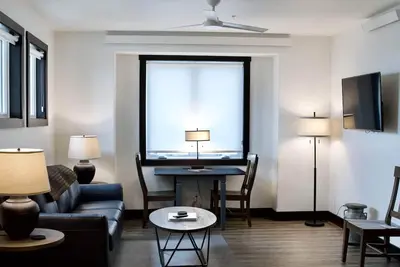 Image de Chalet Suite 301 at Granby Dairy Suites