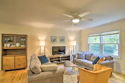 Image de Mid-Century Bozeman Townhome ~ 1 Mi to Dtwn!