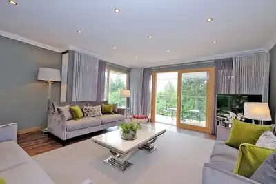 Image de Stunning Family Home in Cults, Aberdeen