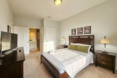 Image de Vista Cay spacious Condo 5min to Universal Studios