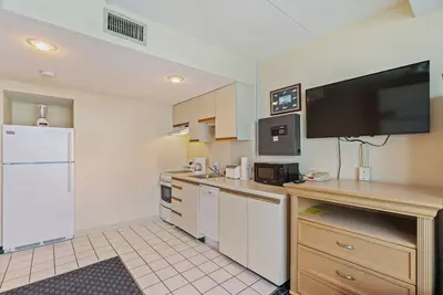 Image de Cozy 1 Br Oceanfront