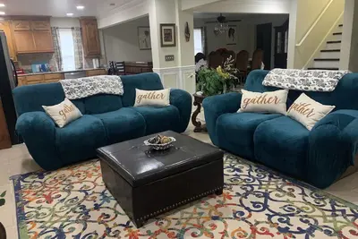 Image de Spacious 1, 900sf 2bedroom 6bed apartment, family gathering nurses singles couples