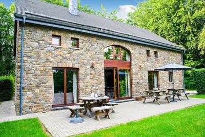 Image de Maison de vacances somptueuse à Malmedy avec sauna