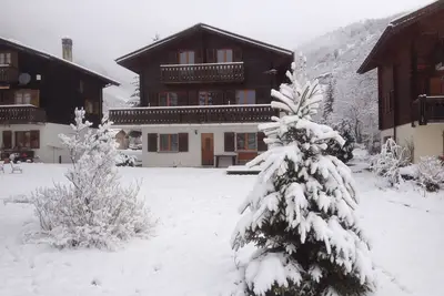 Image de Appartement de charme Ă Fieschertal avec terrasse