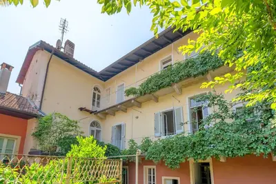 Image de Confort et style au bord du lac