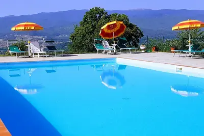 Image de Ferme à Poppi avec piscine et sentiers
