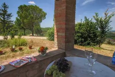 Image de Elégante maison en Toscane avec vue sur le lac