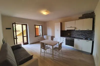 Image de Appartement accueillant à Serle près du centre
