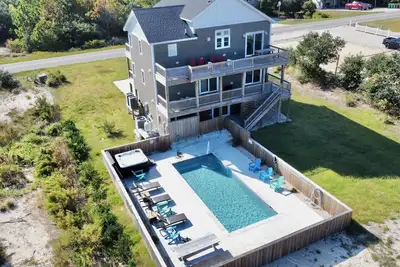 Image de Modern, Gorgeous! Dogs! New! Private Pool, Volleyball, C0907