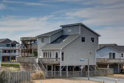 Image de Steps to the Sand! Ocean Views! Hot tub! Specials! Dogs! Kd0223