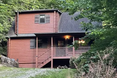 Image de Quiet and Private Cabin near White Oak Creek.