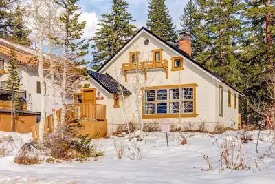 Image de Beautiful ski-in/ski-out cabin w/washer/dryer, central Ac - walk to lifts