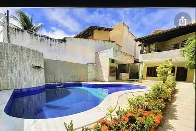Image de Casa na Barra a 150 metros da Praia!