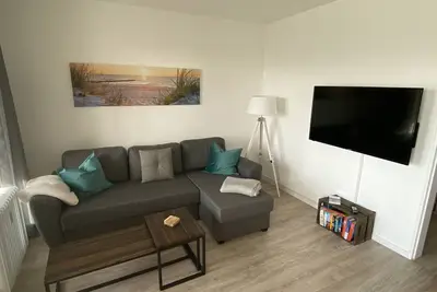 Image de Luxury apartment on the beach with swimming pool, sauna, steam bath, fireplace + massage chair