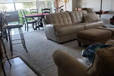 Image de On the Beach, walk into town, bike, beautifully furnished, Large Tv's, Great view