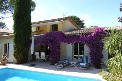 Image de Bed And Breakfast, 1er étage privatisé dans villa