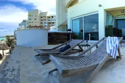 Image de Absolutely beautiful condo: pool & private terrace. Astonishing view! Up to 6p