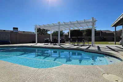 Image de Slice of Paradise - Private Heated pool included!