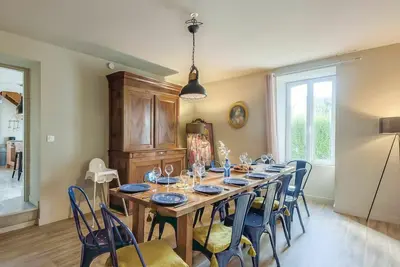 Image de Merveilleuse maison de vacances privée pour 16 personnes avec Wifi, Tv et animaux admis