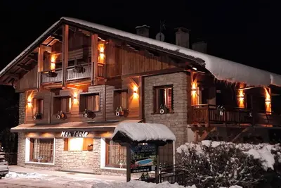 Image de Chalet mon Idole à la montagne avec piscine et Spa - l'Etale 57 m²