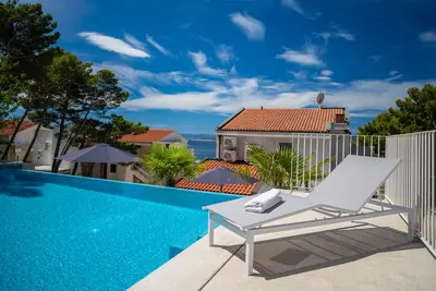 Villa Mt Brela A3 (4 + 2)