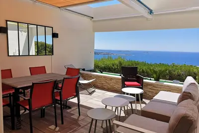 Image de Le 319 Appartement, Terrasse vue panoramique mer