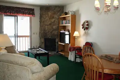 Image de Cozy Mountain Condo! 2 Miles North of Purgatory! Heated Pool!