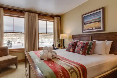 Image de Fully appointed suite within Teton Springs Lodge includes Resort Amenities