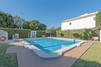 Image de Appartement \"Casa Jardín\" avec piscine, solarium sur le toit, terrasse, climatisation et Wi-Fi