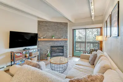 Image de Walk to Main St! Condo w/ Hot Tub & Pool in Frisco