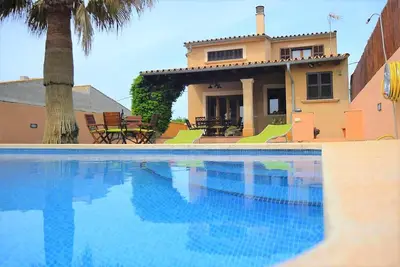 Image de Villa Carles in Villafranca for 6 people with Air conditioner, private pool and clear views- Villaonline - Free Wifi