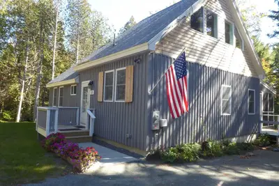 Image de Lovely cottage on Acadia National Park's quiet Schoodic side. Pet friendly