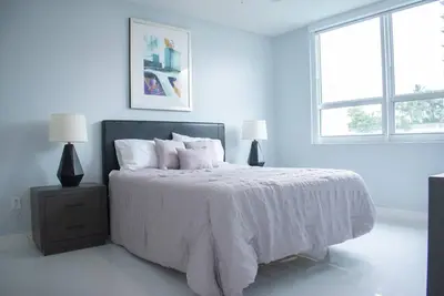 2 bedroom 2bath w/Pool. Midtown Miami minutes from Wynwood and airport