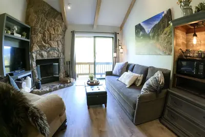 Image de Marvelous Mountain Views! Fully Remodeled! 2 Miles North of Purgatory!