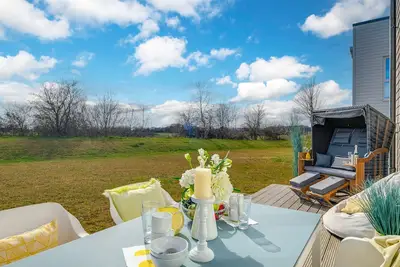 Image de Peppers Beach - infrared sauna, fireplace, shower, washing machine, terrace