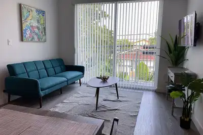 Image de Beautiful and spacious 2bed/2full bath apt