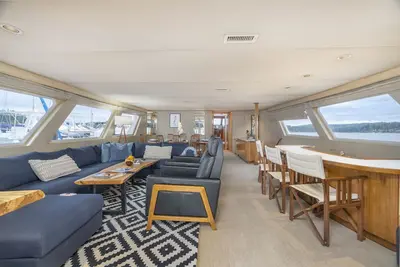 Image de Beautiful Private Yacht in the Seattle area
