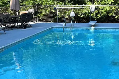 French Riviera Aurora In 2000 sq ft 2+ bedroom Private Pool