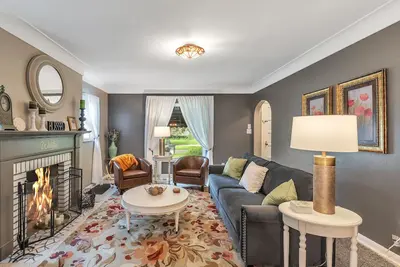 Image de King-sized bed, Family and pet friendly, Full kitchen, Laundry room, Garage