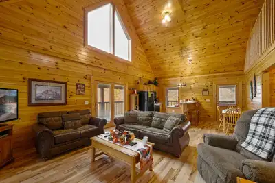 Image de Eagle Star Cabin: Scenic Smokies Getaway