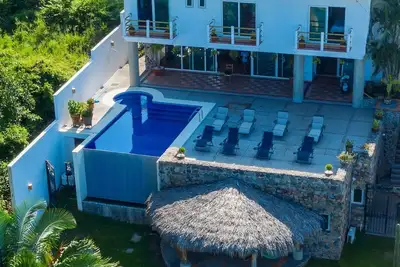 Image de Casa Bougainvillea