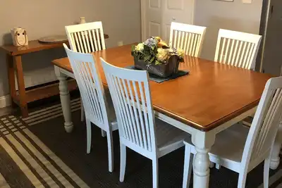 Image de Beautiful 2 bedroom suite with full amenities at Village by the Sea