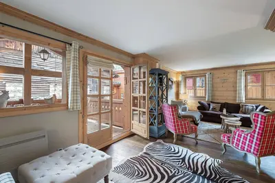 Image de Chalet confortable avec sauna à Courchevel Le Praz, proche remontées