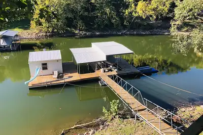 Image de All Decked Out! Grand Lake waterfront, boat dock and views. Drowning Creek.